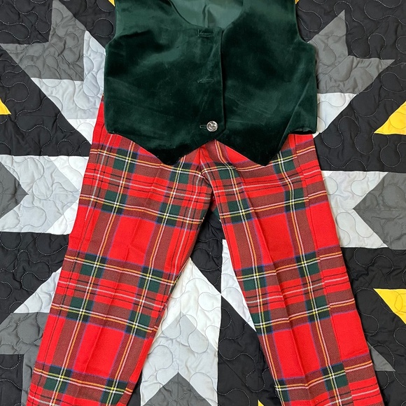 Vintage Scottish wool and velvet formal attire - Picture 1 of 6